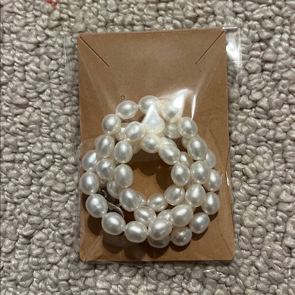 Freshwater Cultured Pearl Necklace with Sterling Silver Clasp